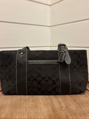 Black Signature Pattern Tote Bag with Contrast Stitching